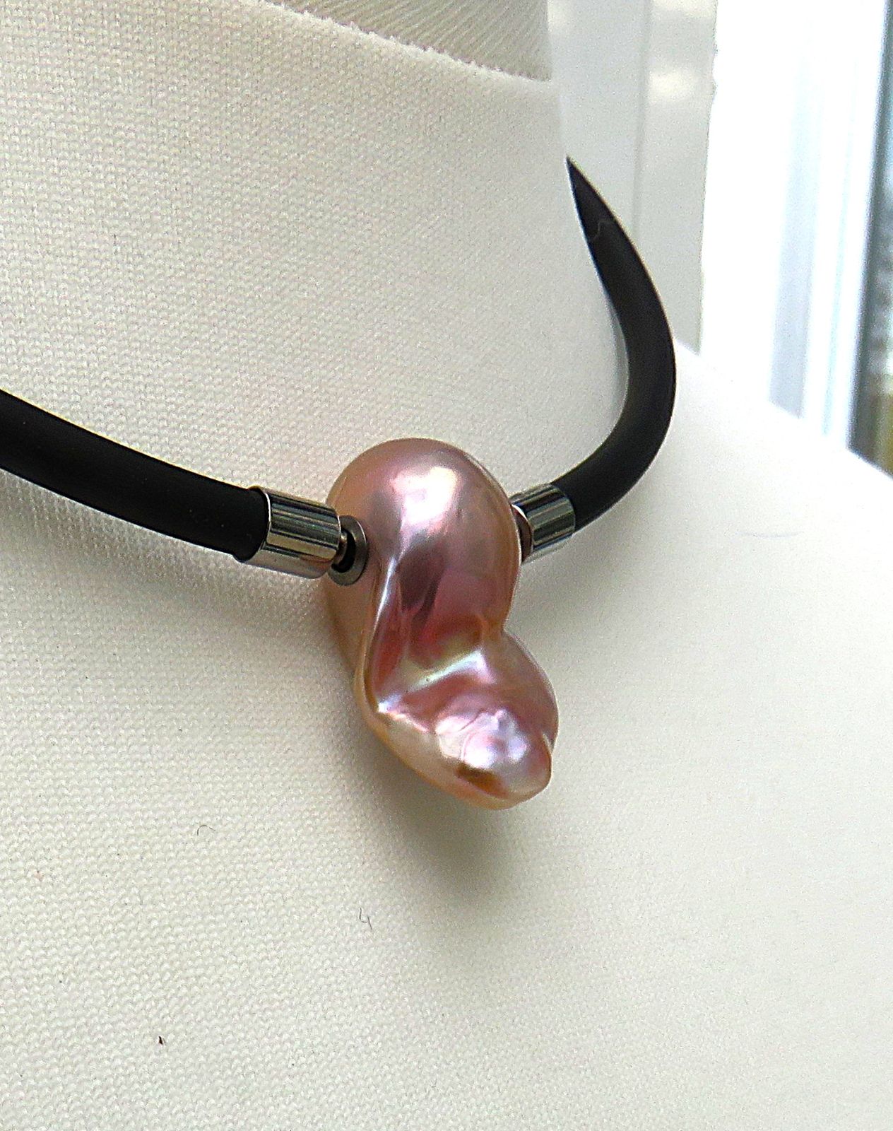 Ming Perlen Wechselschließe Süßwasser Perle Unikat 26,5 ct Perle barock 5737