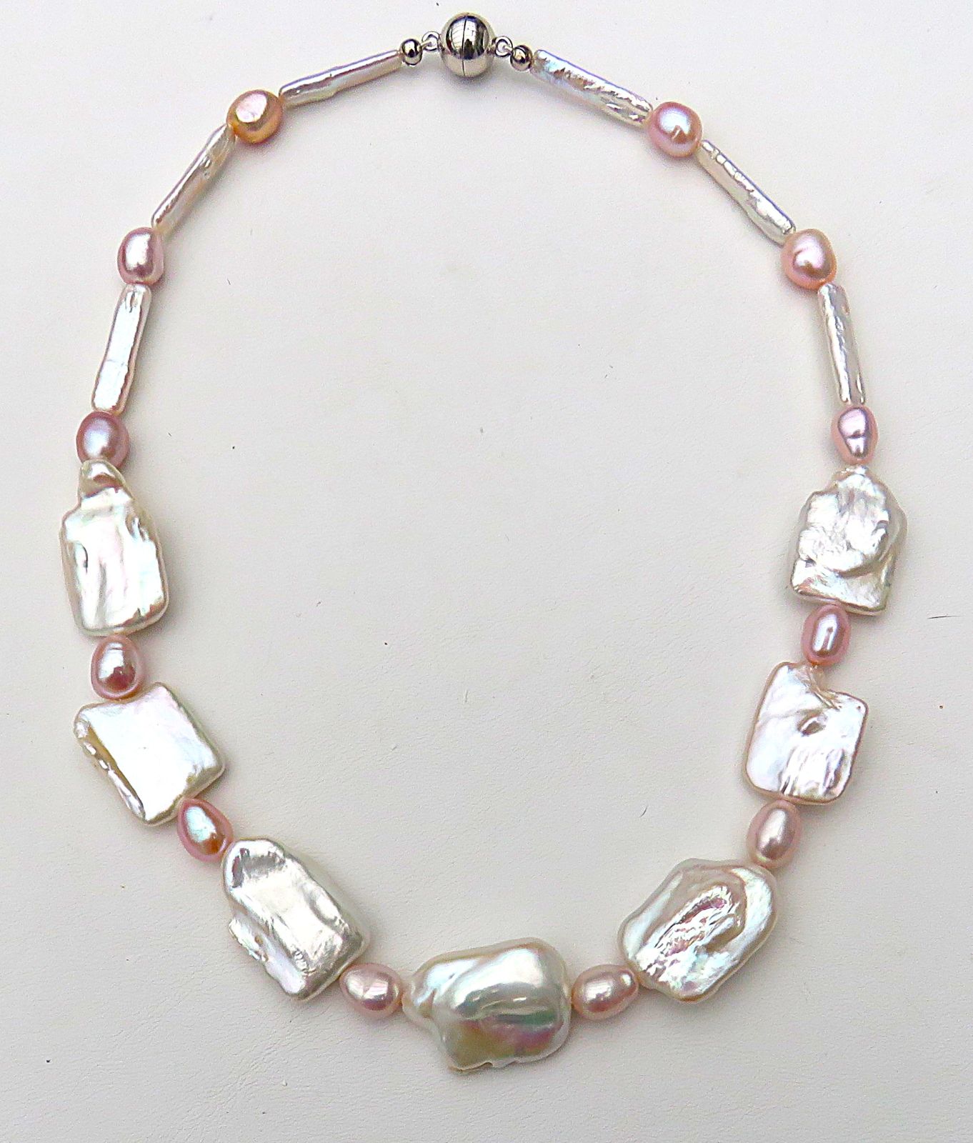 Biwa Perlen Collier Süßwasserperlen kernlos natur handgefertigtes Unikat 5682 