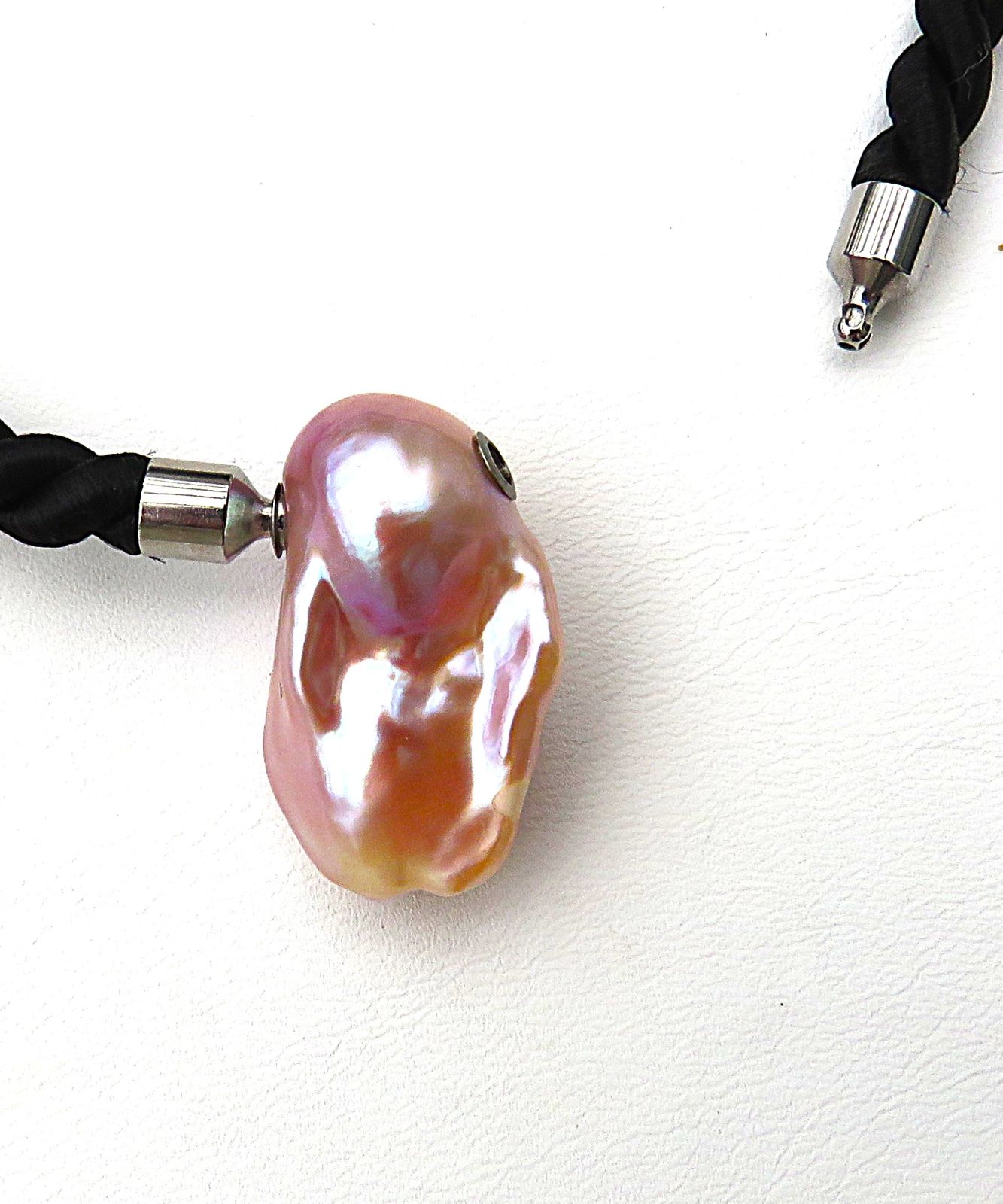 Ming Perlen Wechselschließe Süßwasser Perle Unikat 37,5 ct Perle barock 5738