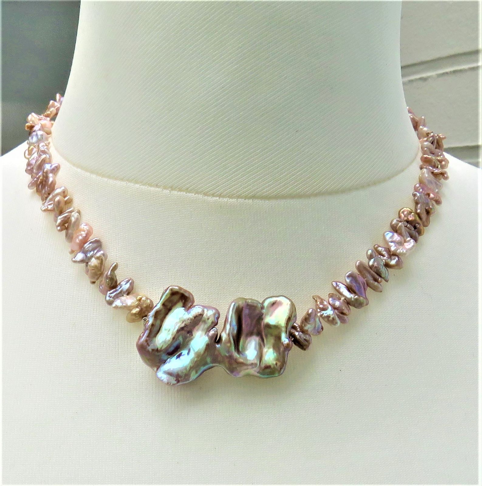 IMG_3284-3-5208 Japanische Biwa Perlen Unikat Collier handmade große Süßwasser Fancy Perle 5208
