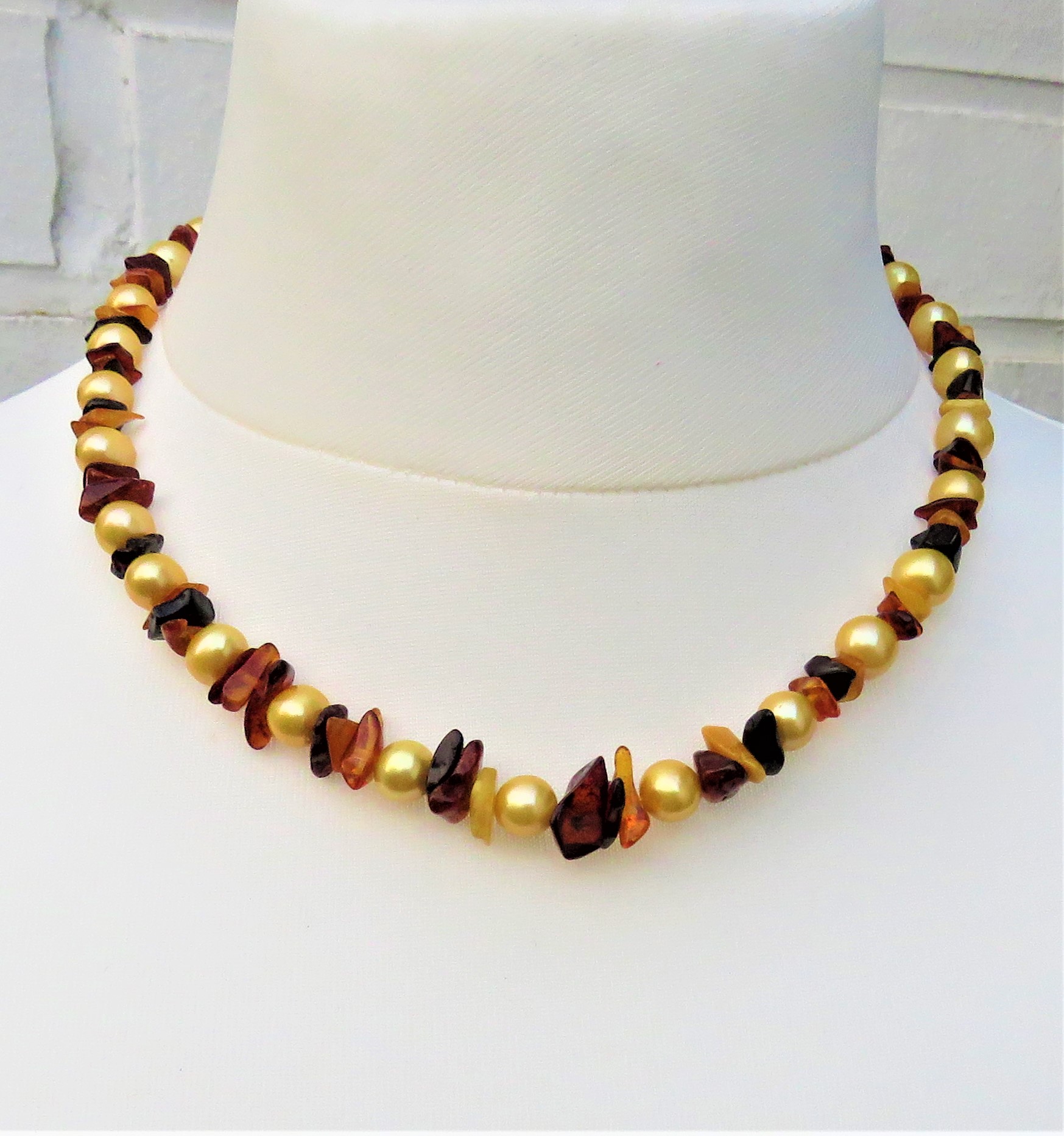 IMG_1275-20MAL1l91x7u0E Süßwasserperlen  Kette Unikat Perlenkette kernlos Bernstein Splitter Kette  5031