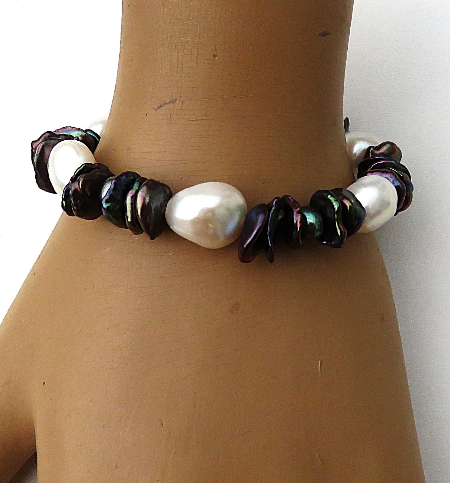 Keshi Perlen Armband naturfarbene Süßwasser Perlen handgefertigtes Unikat 5692