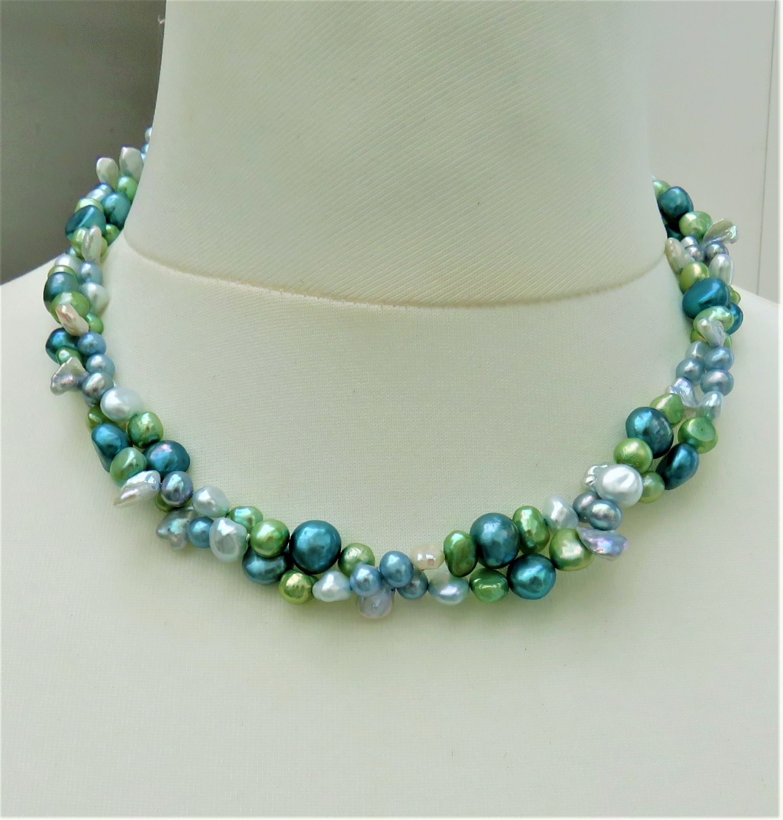 IMG_2917-2-5176 Keshiperlen Kette Perlen Unikat Kette Flats kernlose Perlen Perlencollier 5176