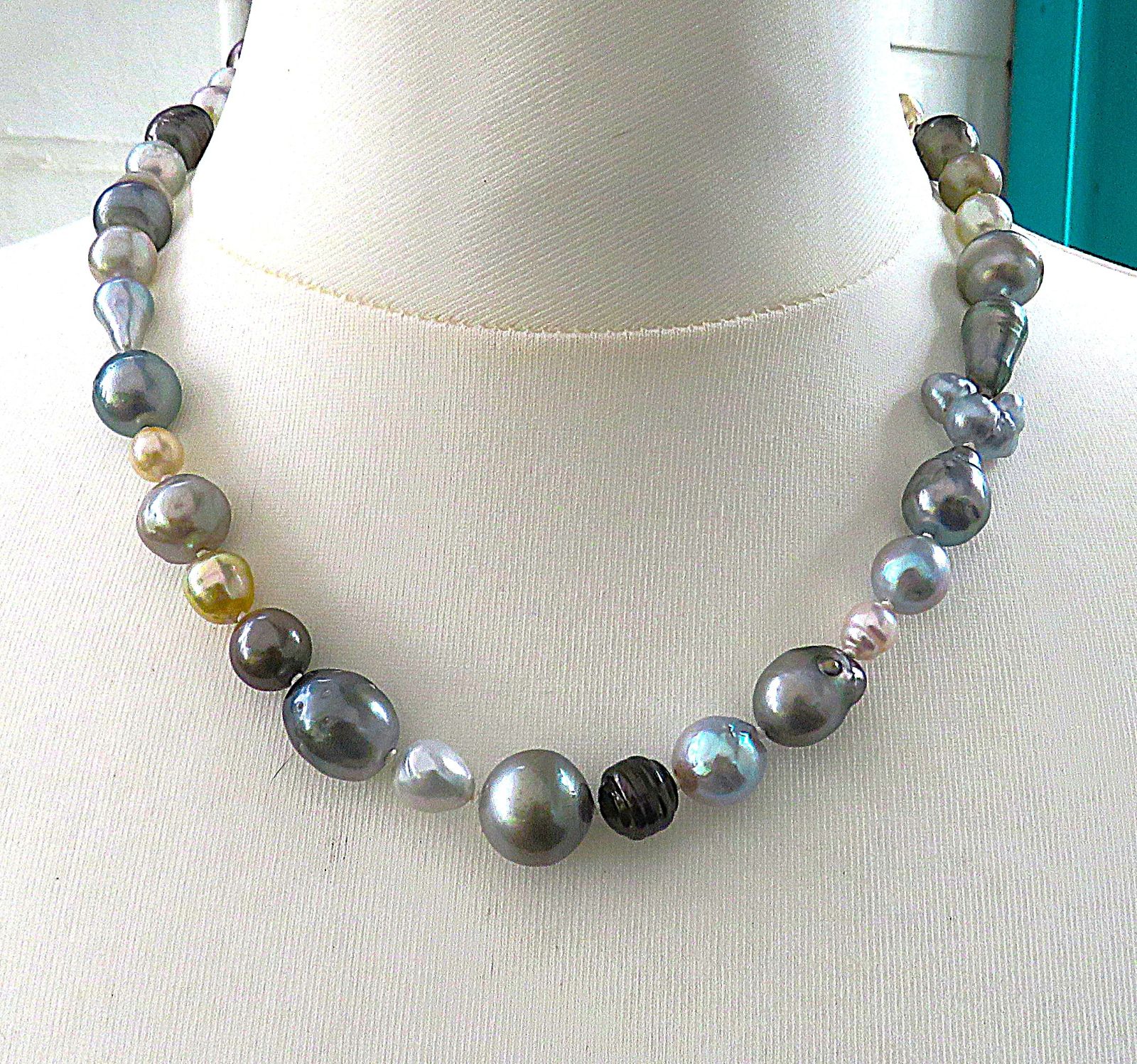 Tahiti Südsee Harlekin Perlenkette Unikat Perlen Collier handgefertigt  5627