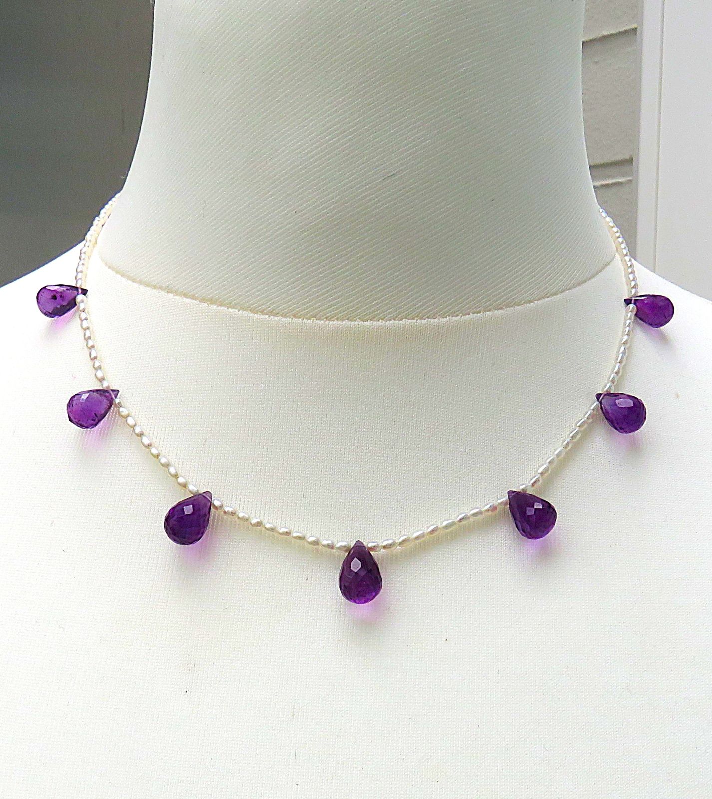 Süßwasserperlen Kette Mini Reiskorn Perlen 23,5 ct Amethyst Pampeln Unikat 5638