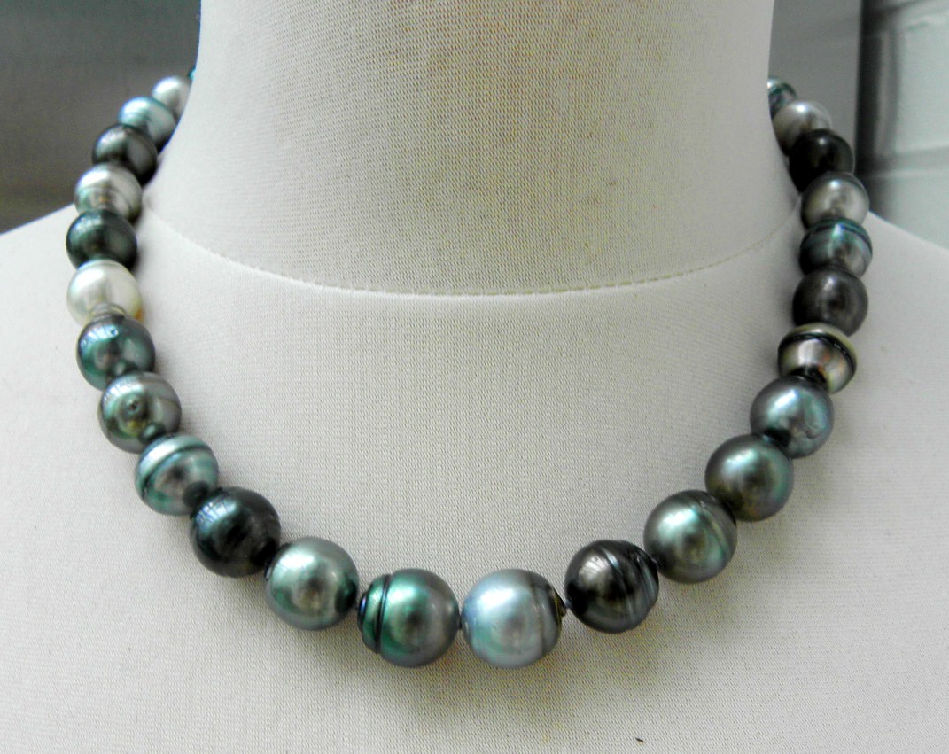 P6136523-2615 Tahitiperlen Unikat Collier AA rundlich Perlenkette Kette 11,1 bis 13 mm 4950