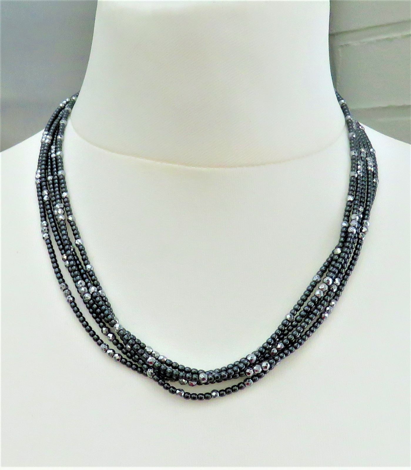 IMG_2069-2-5099 Hämatit Kette Unikat Kette fünfreihig teilversilbert Hämatit Collier 5099