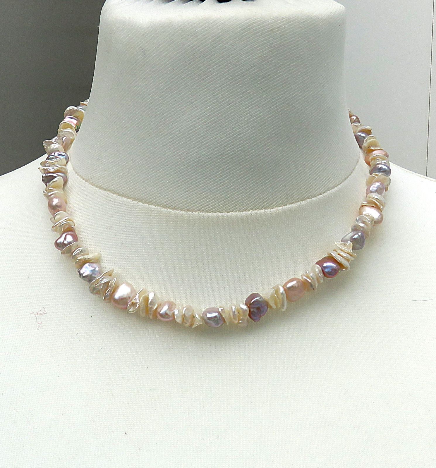 Keshi Perlen Kette naturfarbene Süßwasser Perlen handgefertigtes Unikat 5727