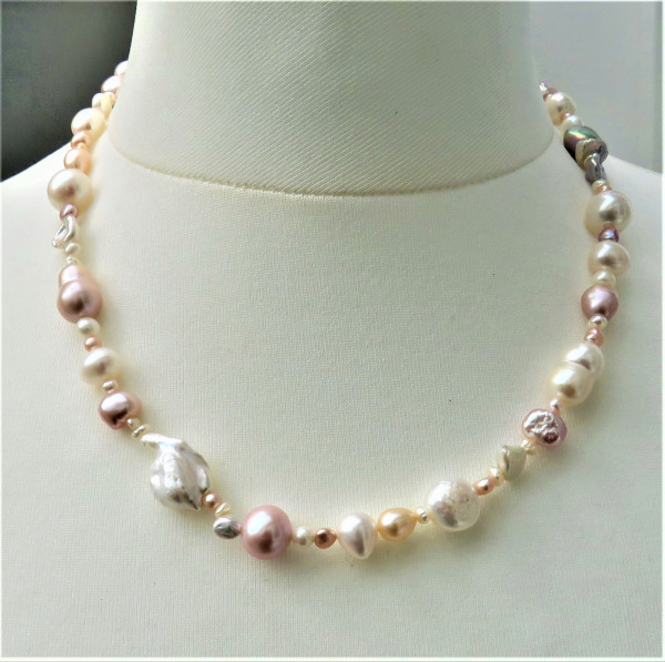 Perlenkette Süßwasserperlen naturfarben Unikat Kette Perlenkette Collier 5197